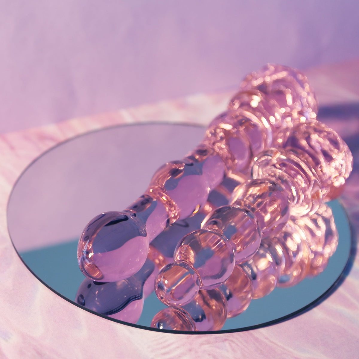 Tappo in vetro smaltato a forma di rosa con perline